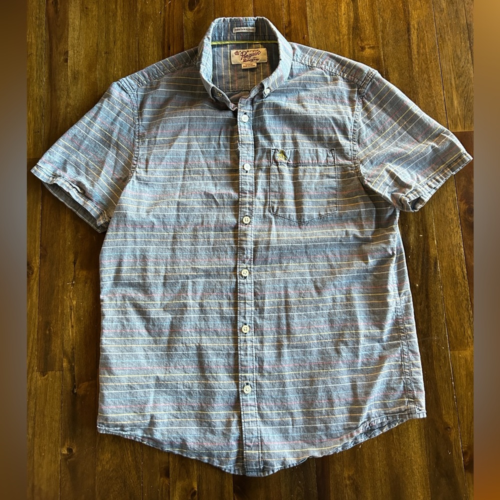 Original Penguin Heritage Slim Fit short sleeve shirt in Size Medium